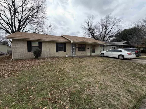 2810 Claremont, Pine Bluff, AR 71601