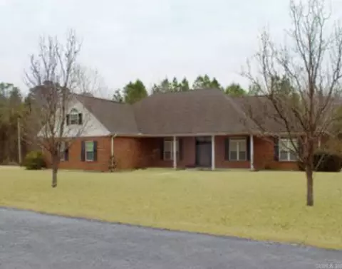 Exterior - 210 Sherry Ln, Pine Bluff, AR 71603 photo 4 of 4