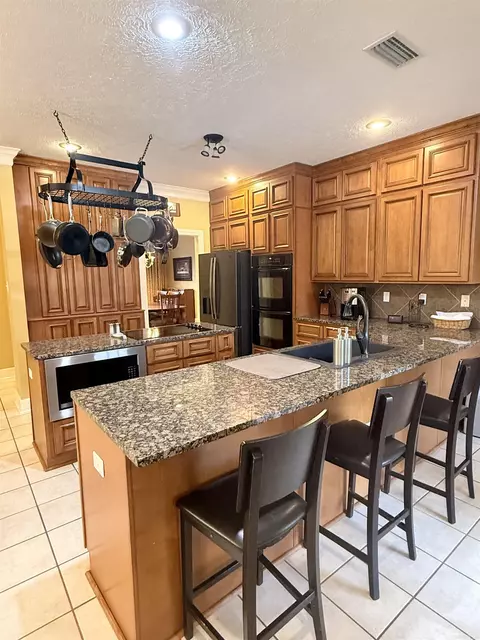 Kitchen - 110 Roosevelt Cir, Conway, AR 72034 photo 1 of 2