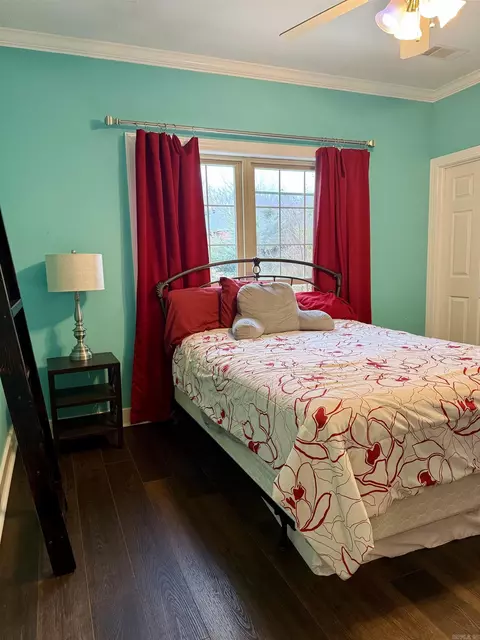 Bedroom - 110 Roosevelt Cir, Conway, AR 72034 photo 2 of 6