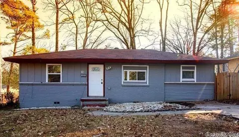 15 Eaton Dr, Little Rock, AR 72209