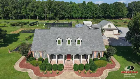 2802 Saddle Creek Rd, Hazen, AR 72064