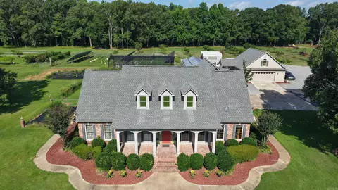 2802 Saddle Creek Rd, Hazen, AR 72064