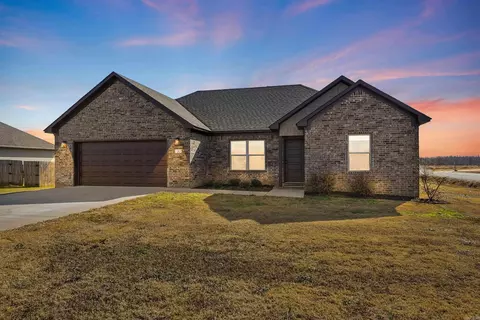 155 Lloyd Henderson Rd, Beebe, AR 72012