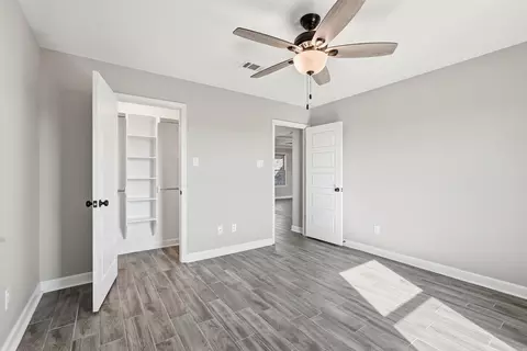 Bedroom - 155 Lloyd Henderson Rd, Beebe, AR 72012 photo 6 of 6
