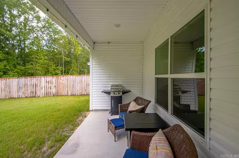 Exterior - 391 Genesis, Benton, AR 72015 photo 4 of 7