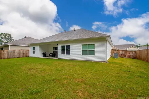 Exterior - 391 Genesis, Benton, AR 72015 photo 5 of 7