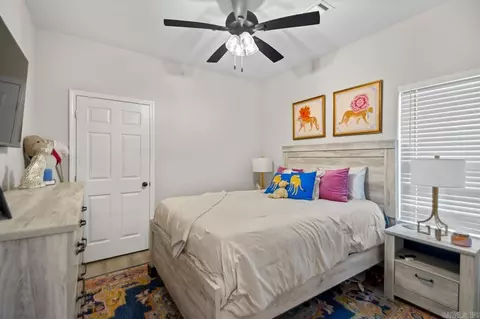 Bedroom - 391 Genesis, Benton, AR 72015 photo 4 of 4