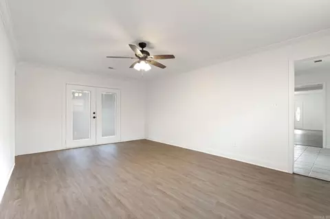 Living - 1906 Whitlock Dr, Benton, AR 72015 photo 9 of 9