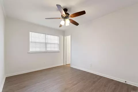 Bedroom - 1906 Whitlock Dr, Benton, AR 72015 photo 8 of 13
