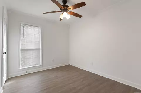 Bedroom - 1906 Whitlock Dr, Benton, AR 72015 photo 11 of 13