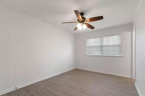 Bedroom - 1906 Whitlock Dr, Benton, AR 72015 photo 6 of 13