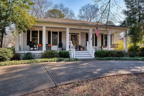 540 Bellaire Dr, Hot Springs, AR 71901