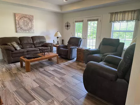 Living - 95 Deer Run, Delaware, AR 72835 photo 3 of 5