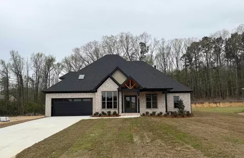 7 W Lake Ln, Little Rock, AR 72210