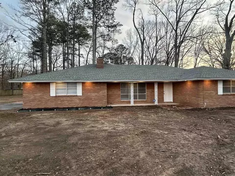 Exterior - 1500 E 42nd, Pine Bluff, AR 71603 photo 3 of 3