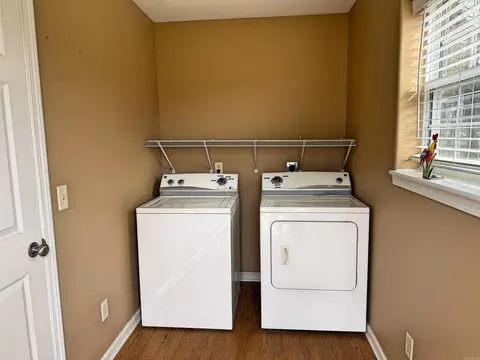 212 Collins St, Mountain View, AR 72560 photo 7