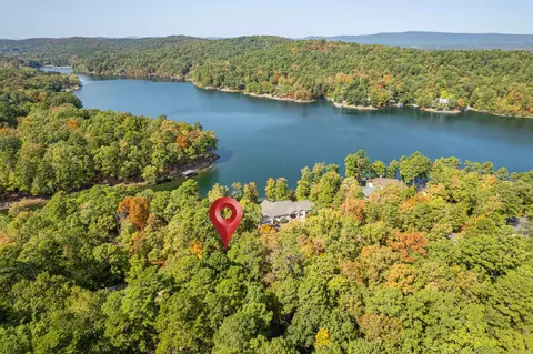 1 Sabiote Ln, Hot Springs Village, AR 71909