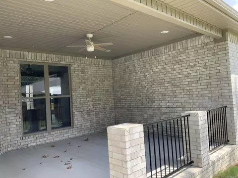 Exterior - 124 Riverstone Cv, Sherwood, AR 72120 photo 3 of 12
