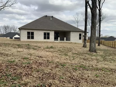 Exterior - 124 Riverstone Cv, Sherwood, AR 72120 photo 6 of 12