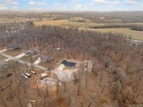 View/Area - 6135 Oak Leaf Dr, Harrison, AR 72601 photo 2 of 6