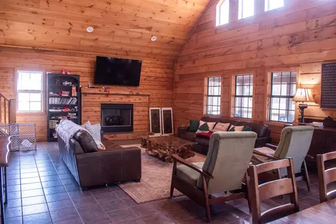 Living - 100 Williamson Switch, Guion, AR 72540 photo 1 of 3