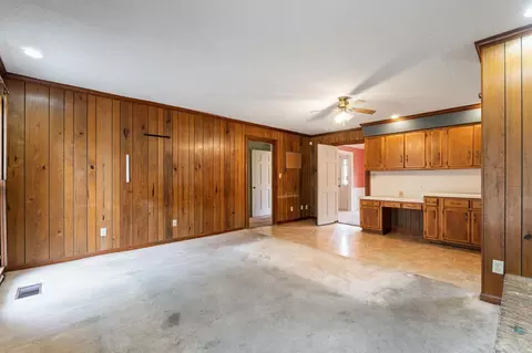 Living - 2105 Monticello Ct, Pine Bluff, AR 71603 photo 8 of 8