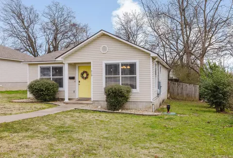 Exterior - 518 S Main, Benton, AR 72015 photo 3 of 8