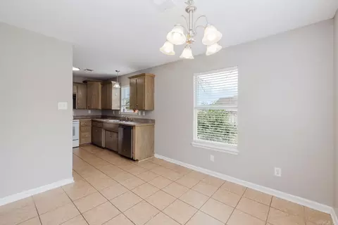 Other - 518 S Main, Benton, AR 72015 photo 1 of 7