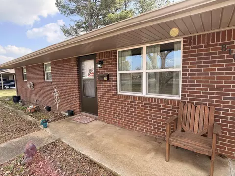 Exterior - 816 E 7th St, Rector, AR 72461 photo 1 of 4