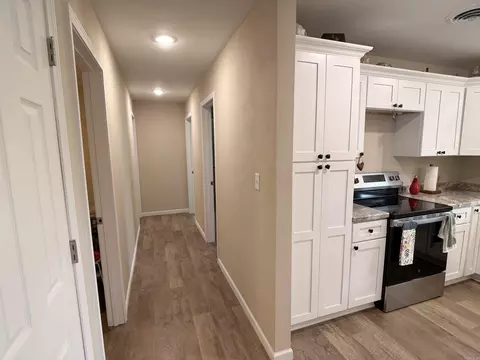Entry Way - 816 E 7th St, Rector, AR 72461 photo 1 of 1