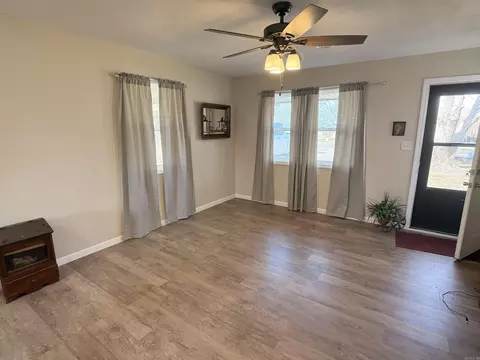 Living - 816 E 7th St, Rector, AR 72461 photo 1 of 1