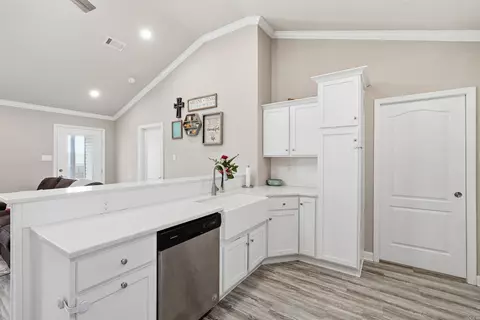 Kitchen - 35 Wilson Loop, Ward, AR 72176 photo 3 of 4