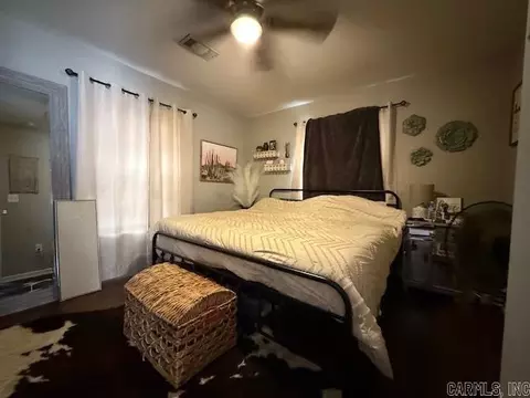 Bedroom - 558 Ingram St, Conway, AR 72032 photo 1 of 2
