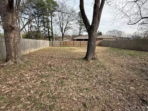 Exterior - 558 Ingram St, Conway, AR 72032 photo 3 of 3
