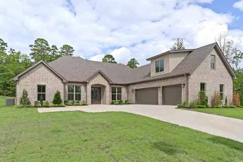 280 Middleton Place Dr, Benton, AR 72019