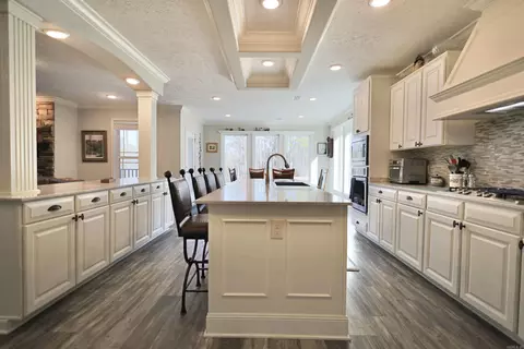 Kitchen - 587 Owley Rd, Mount Ida, AR 71957 photo 1 of 4