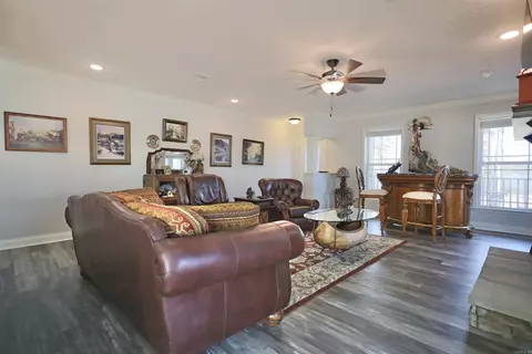 Living - 587 Owley Rd, Mount Ida, AR 71957 photo 1 of 4