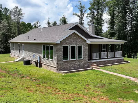 Exterior - 587 Owley Rd, Mount Ida, AR 71957 photo 2 of 15