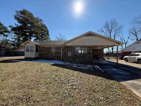 Exterior - 357 Barry St, Wynne, AR 72396 photo 5 of 5