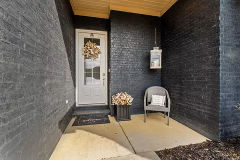 Exterior - 1804 Maple Rdg, Benton, AR 72019 photo 4 of 10