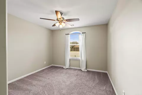 Bedroom - 1804 Maple Rdg, Benton, AR 72019 photo 7 of 10