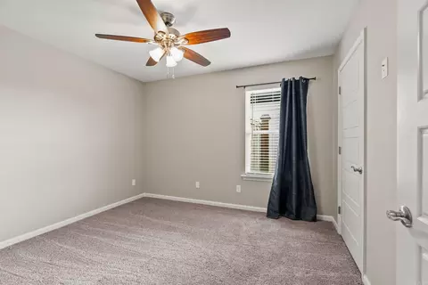 Bedroom - 1804 Maple Rdg, Benton, AR 72019 photo 5 of 10
