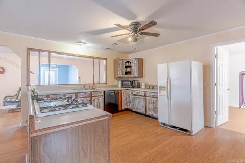 Kitchen - 190 Current River Trl, Maynard, AR 72444 photo 2 of 5