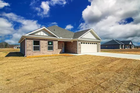 Exterior - 1117 Duke Dr, Bauxite, AR 72011 photo 4 of 11