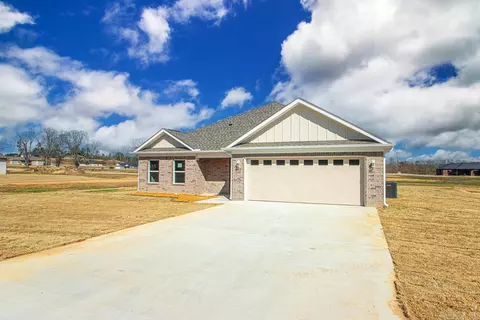 Exterior - 1117 Duke Dr, Bauxite, AR 72011 photo 2 of 11