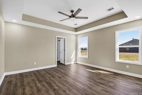 Bedroom - 1117 Duke Dr, Bauxite, AR 72011 photo 1 of 5