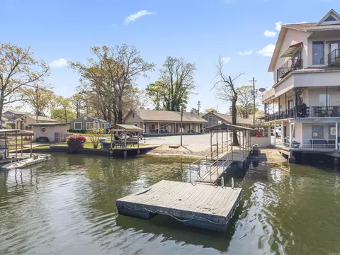 105 Chambers Pt #13, Hot Springs, AR 71913