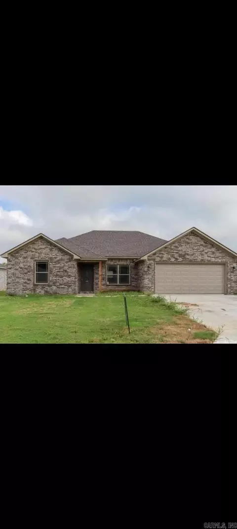 207 Stacy Dr, Paragould, AR 72450