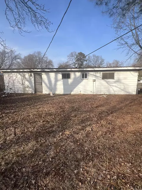 Exterior - 3100 Jonquil St, Pine Bluff, AR 71603 photo 2 of 2
